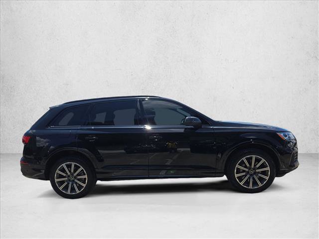 Used 2023 Audi Q7 2.0T Premium Plus w/ Premium Plus Package AWD/4WD video 4
