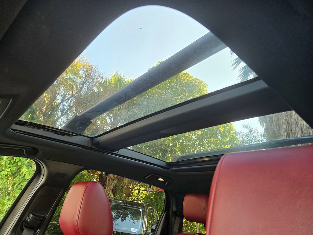 Certified 2025 MAZDA CX-70 Plug-In Hybrid w/ Premium Plus image 20