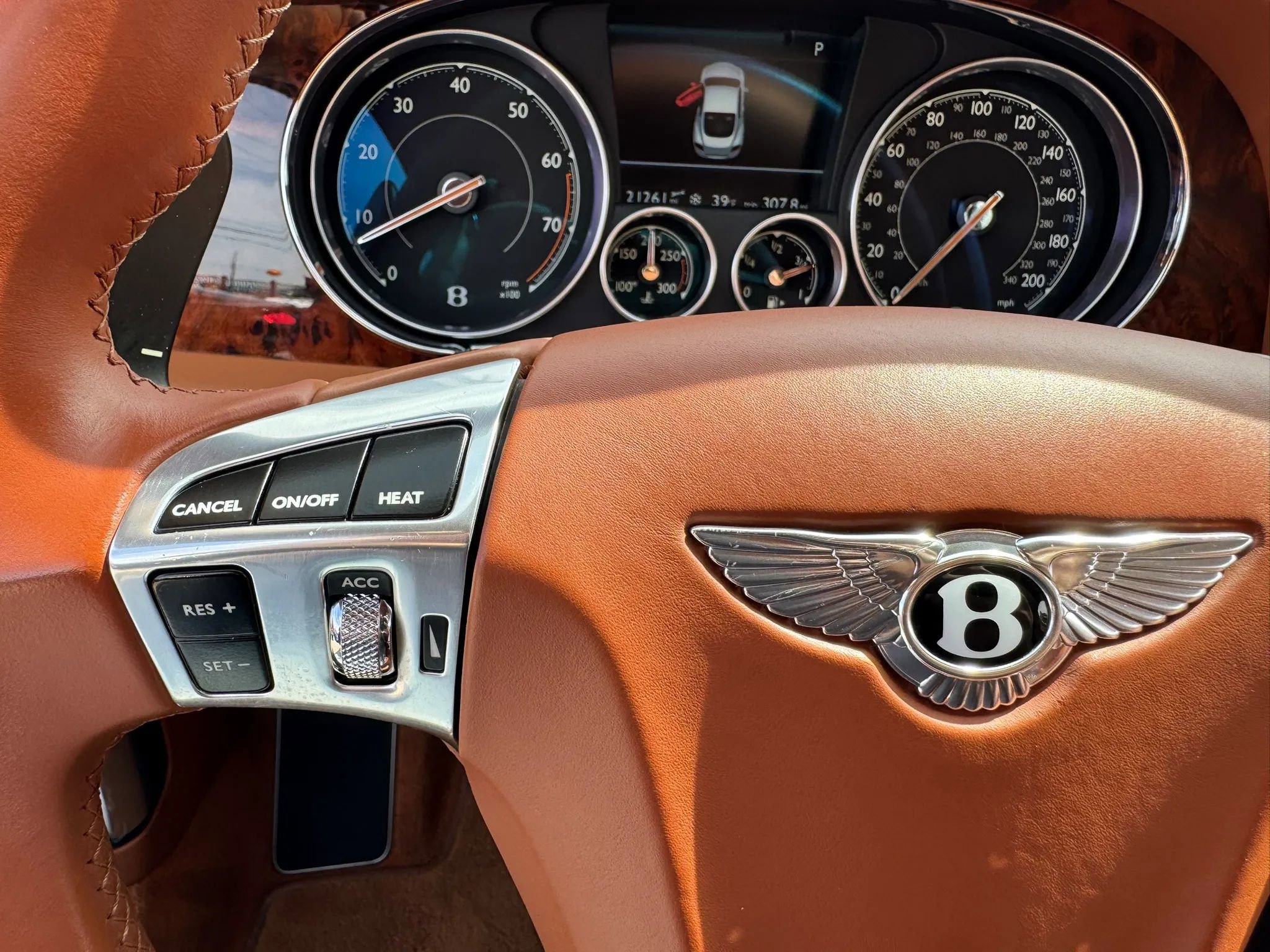 Used 2017 Bentley Continental GT V8 S image 32