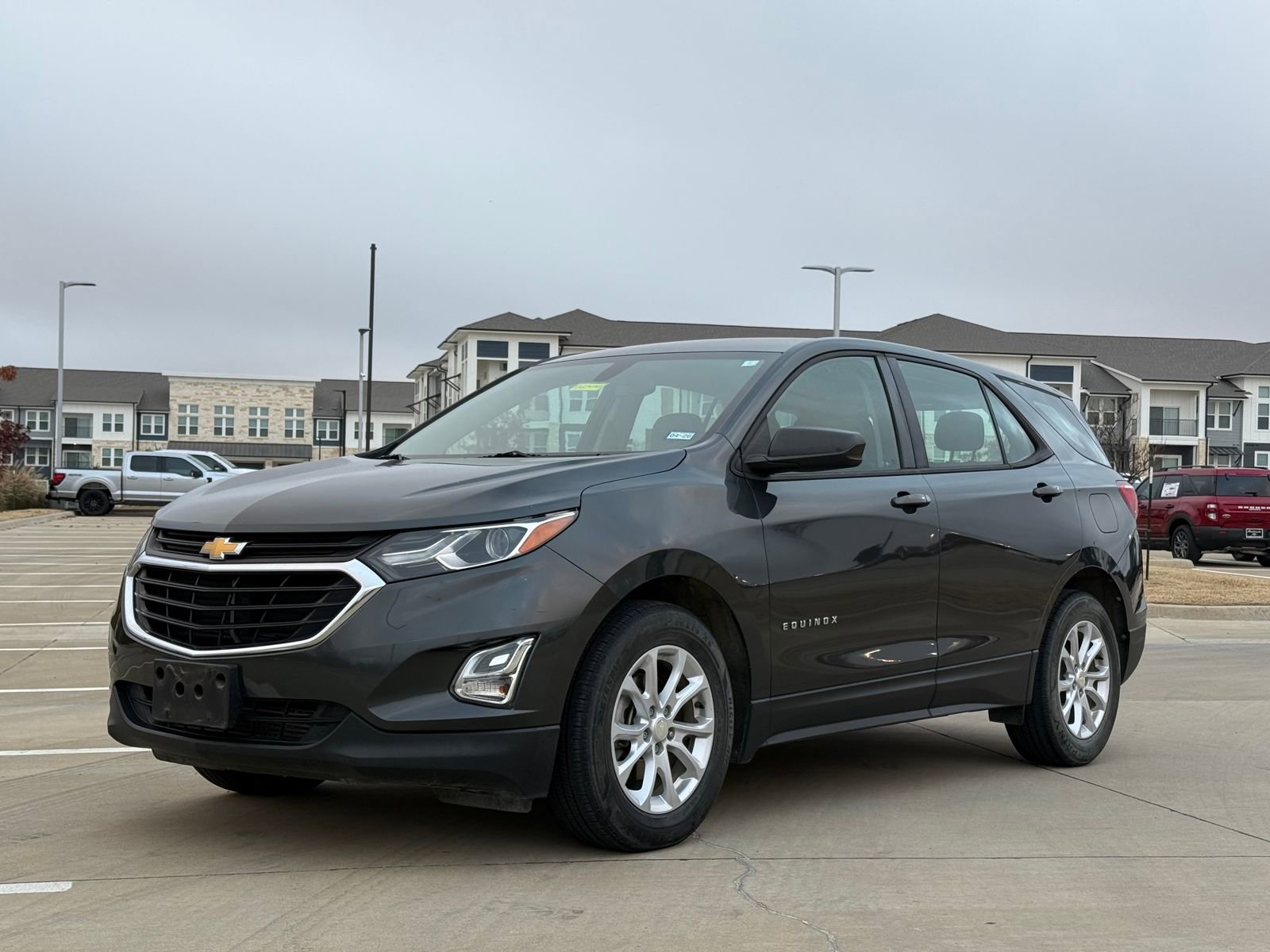 Used 2018 Chevrolet Equinox LS image 3