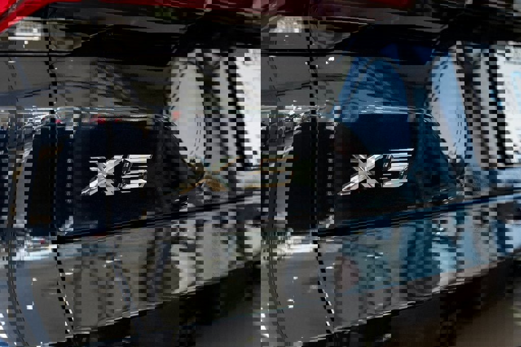 New 2026 BMW X5 xDrive50e w/ M Sport Package image 10