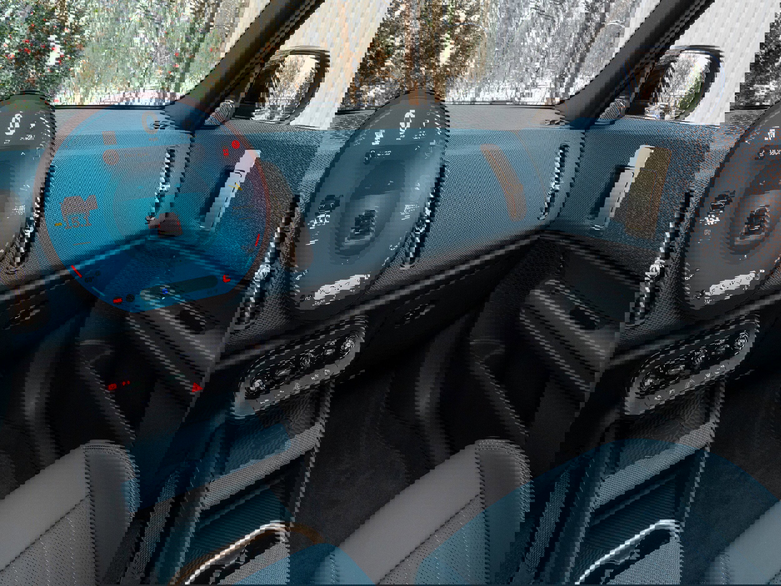 Used 2025 MINI Cooper Countryman S w/ Comfort Package Max image 23