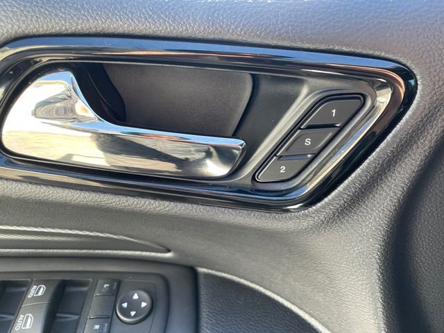 Used 2024 Dodge Durango R/T image 32