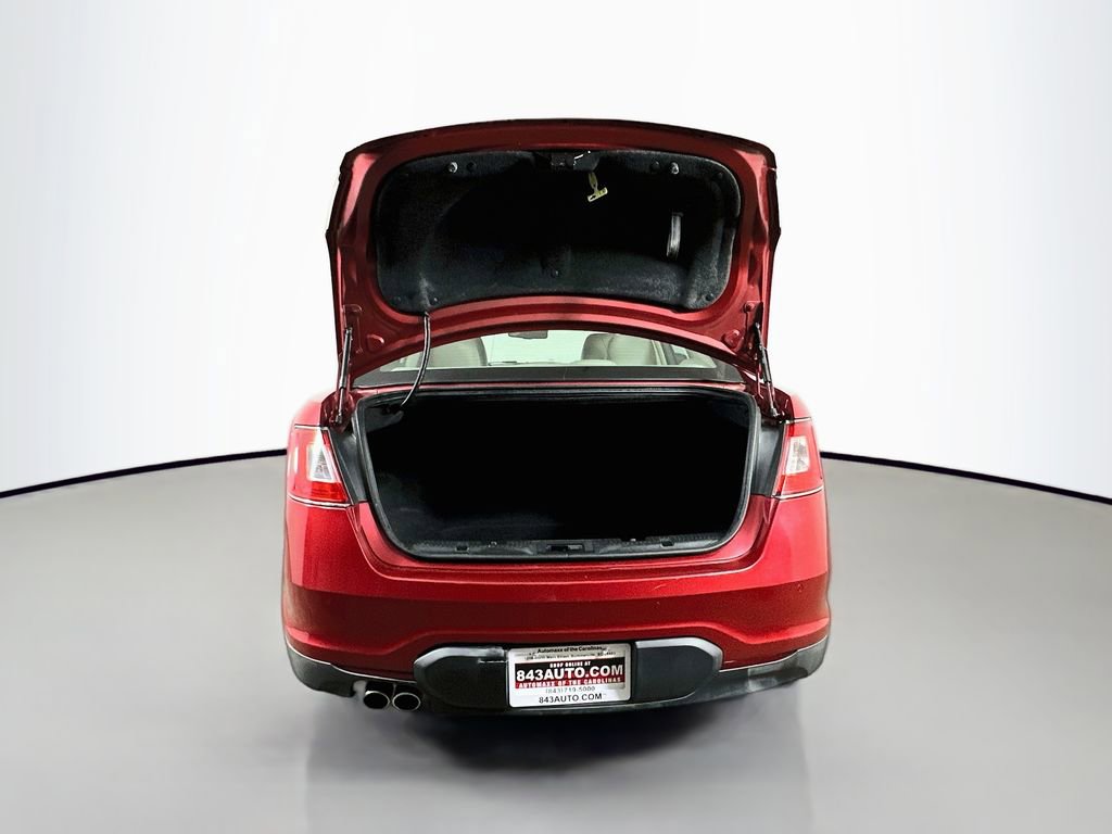 Used 2012 Ford Taurus Limited FWD image 30