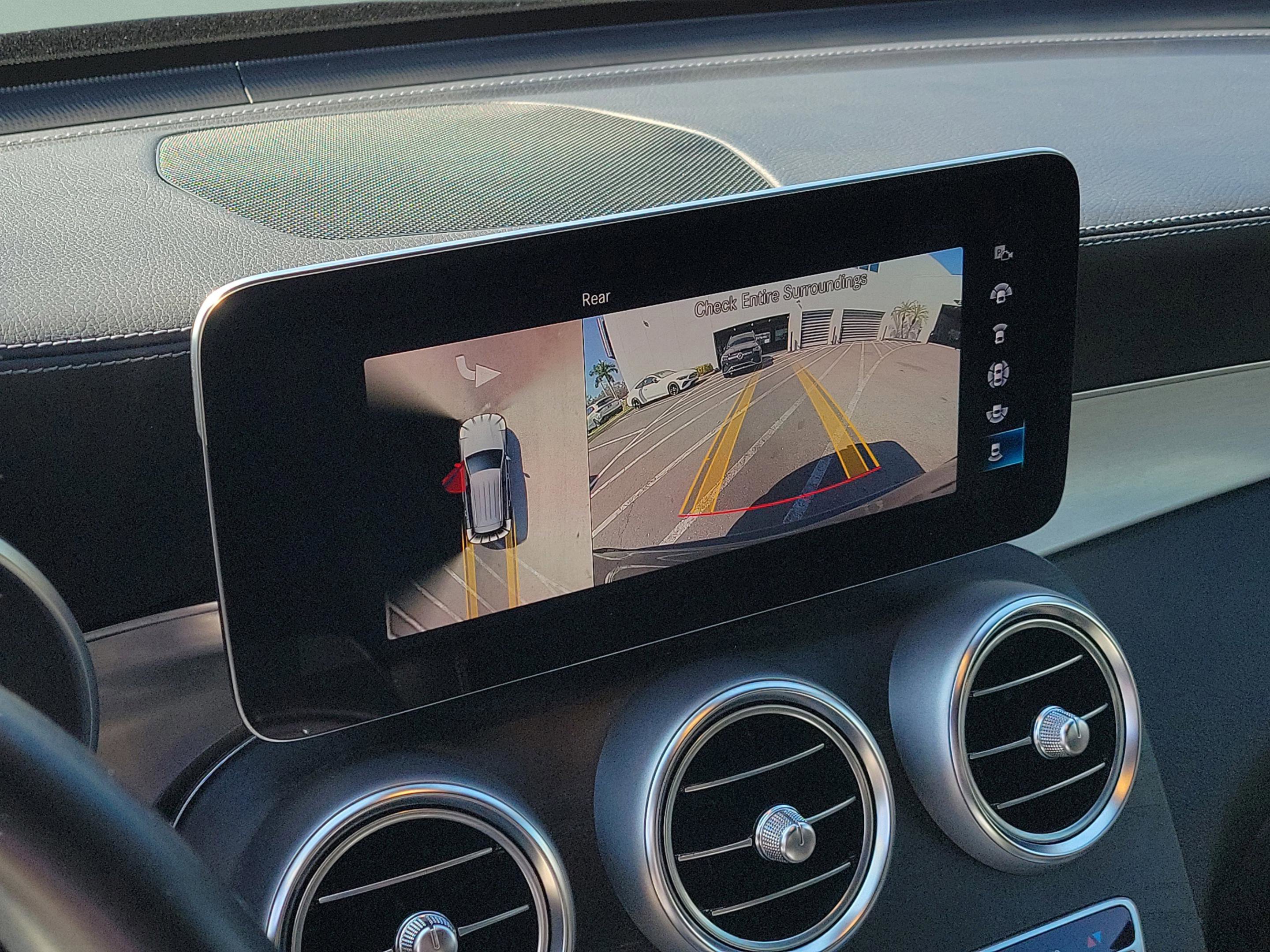 Used 2022 Mercedes-Benz GLC 300 image 27