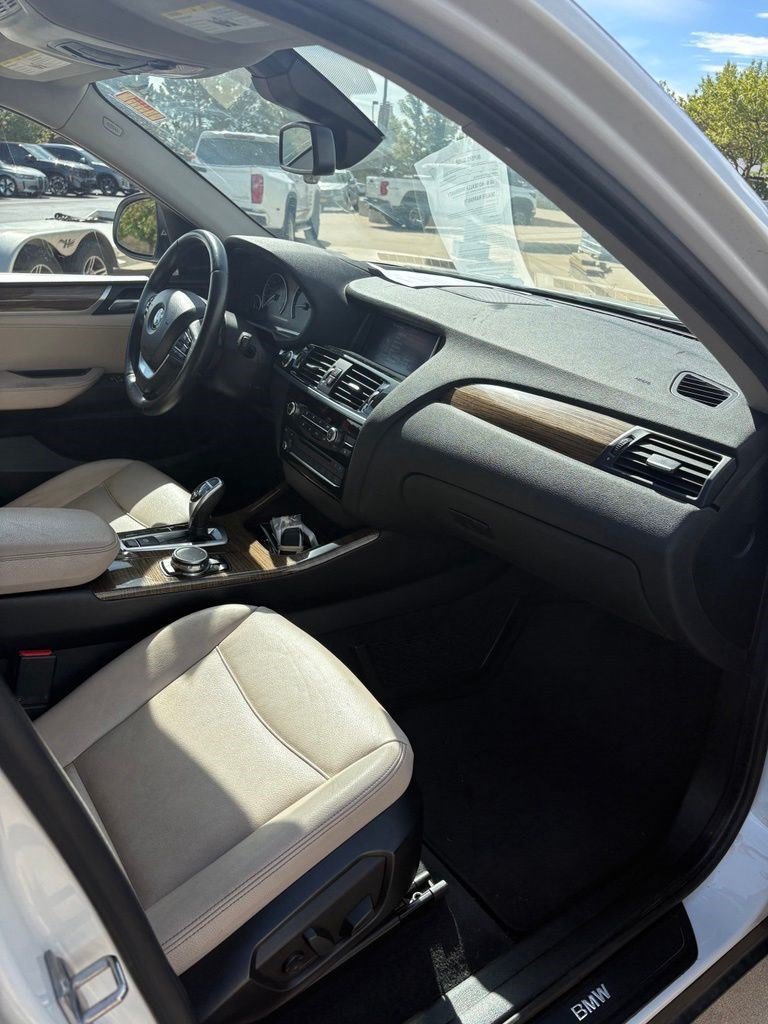 Used 2016 BMW X4 xDrive28i AWD/4WD image 11