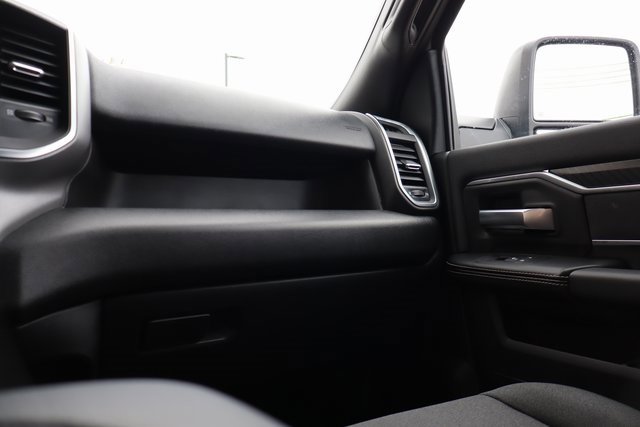 Used 2025 RAM 3500 Big Horn image 44