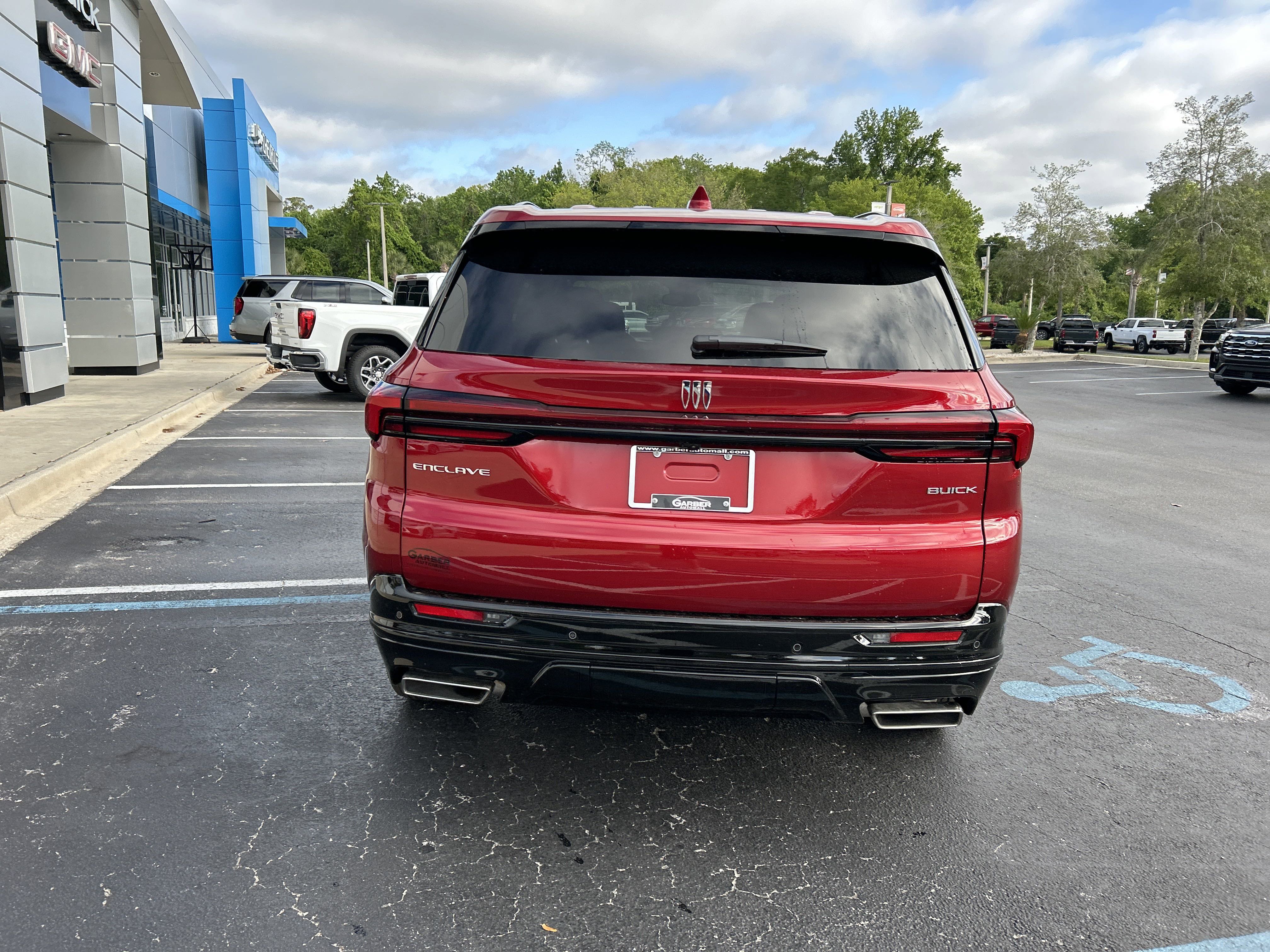 New 2025 Buick Enclave Sport Touring w/ Power Package image 7