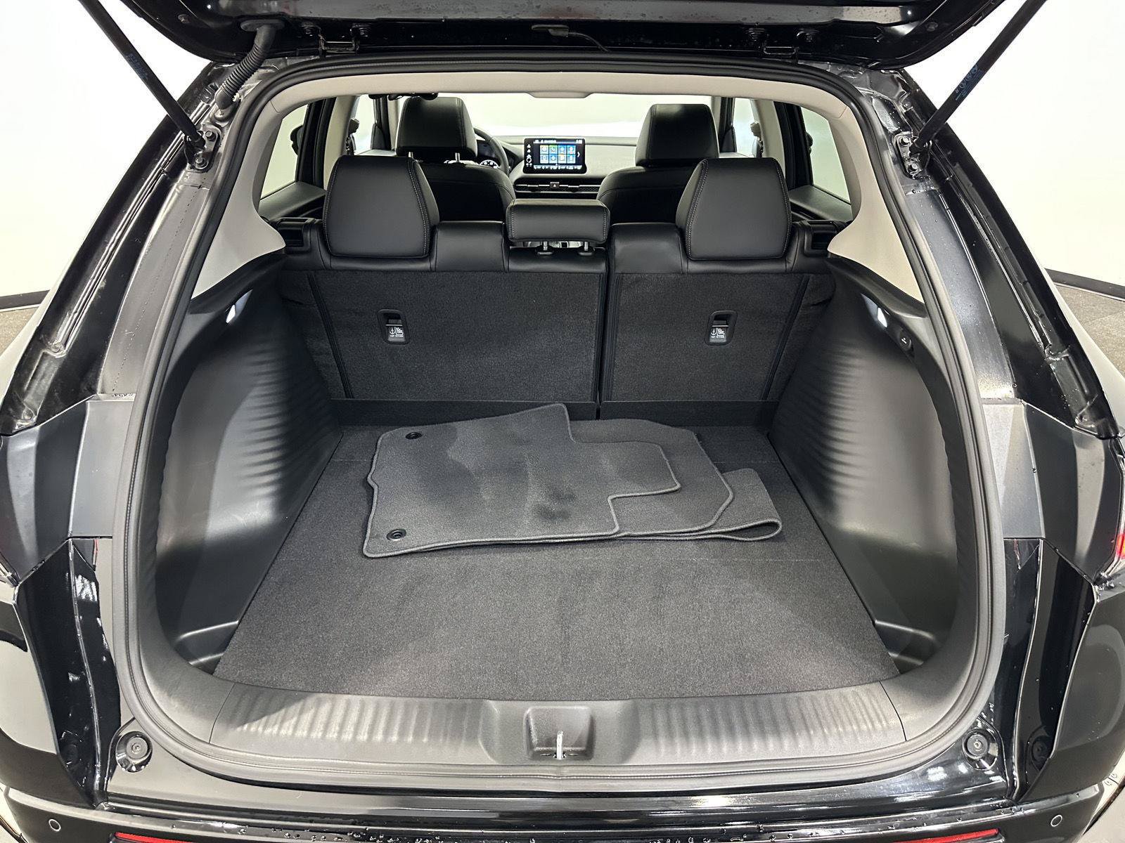 Certified 2024 Honda HR-V EX-L image 30