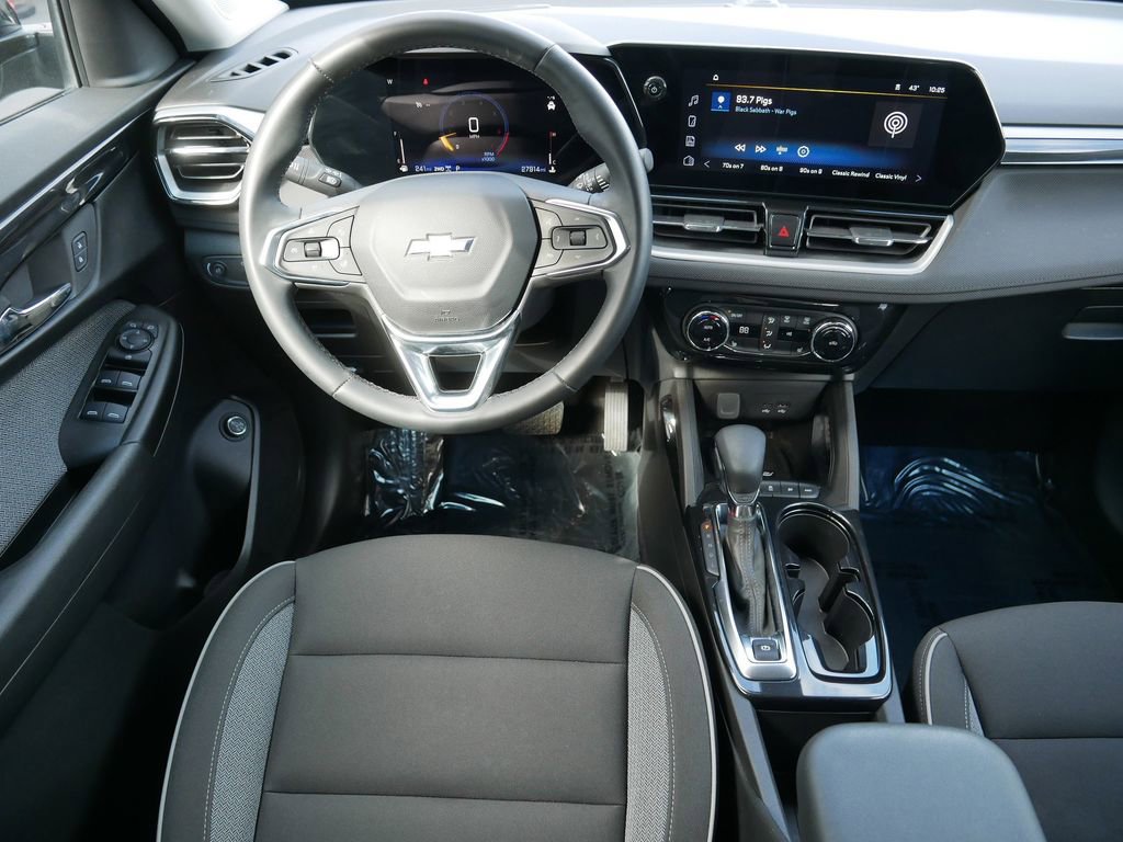 Used 2024 Chevrolet TrailBlazer LT w/ Convenience Package image 19