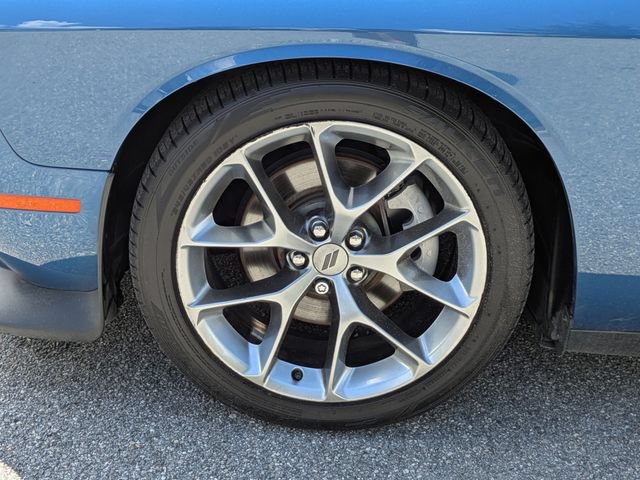 Used 2021 Dodge Challenger GT RWD image 11