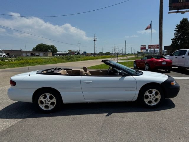 Used 1999 Chrysler Sebring JXI FWD image 40