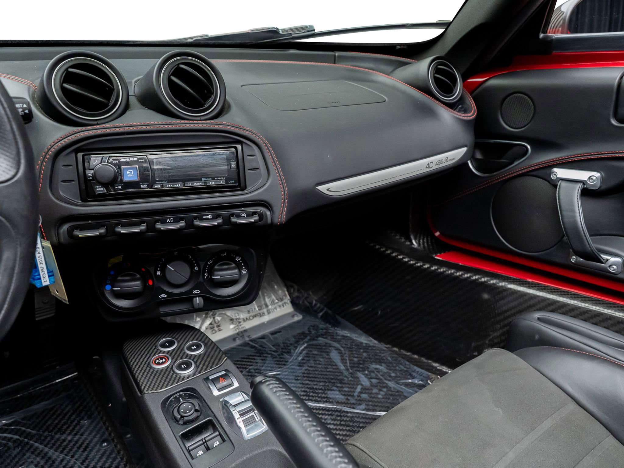 Used 2015 Alfa Romeo 4C Spider w/ Spider Track Package RWD image 39