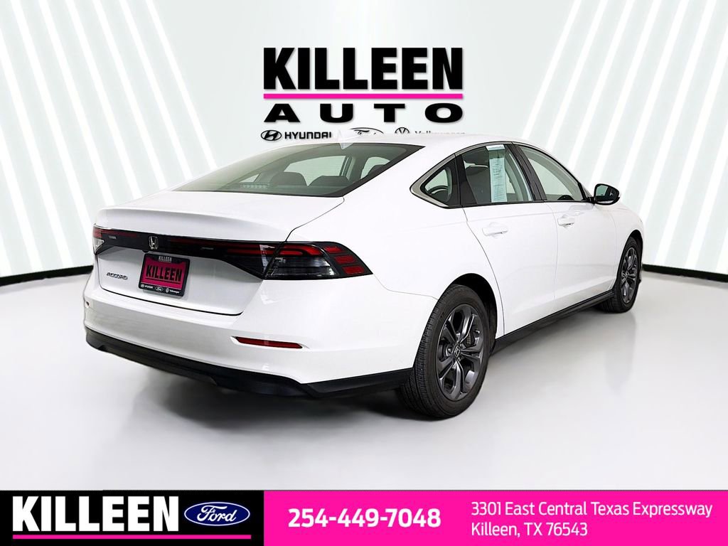 Used 2023 Honda Accord EX image 8