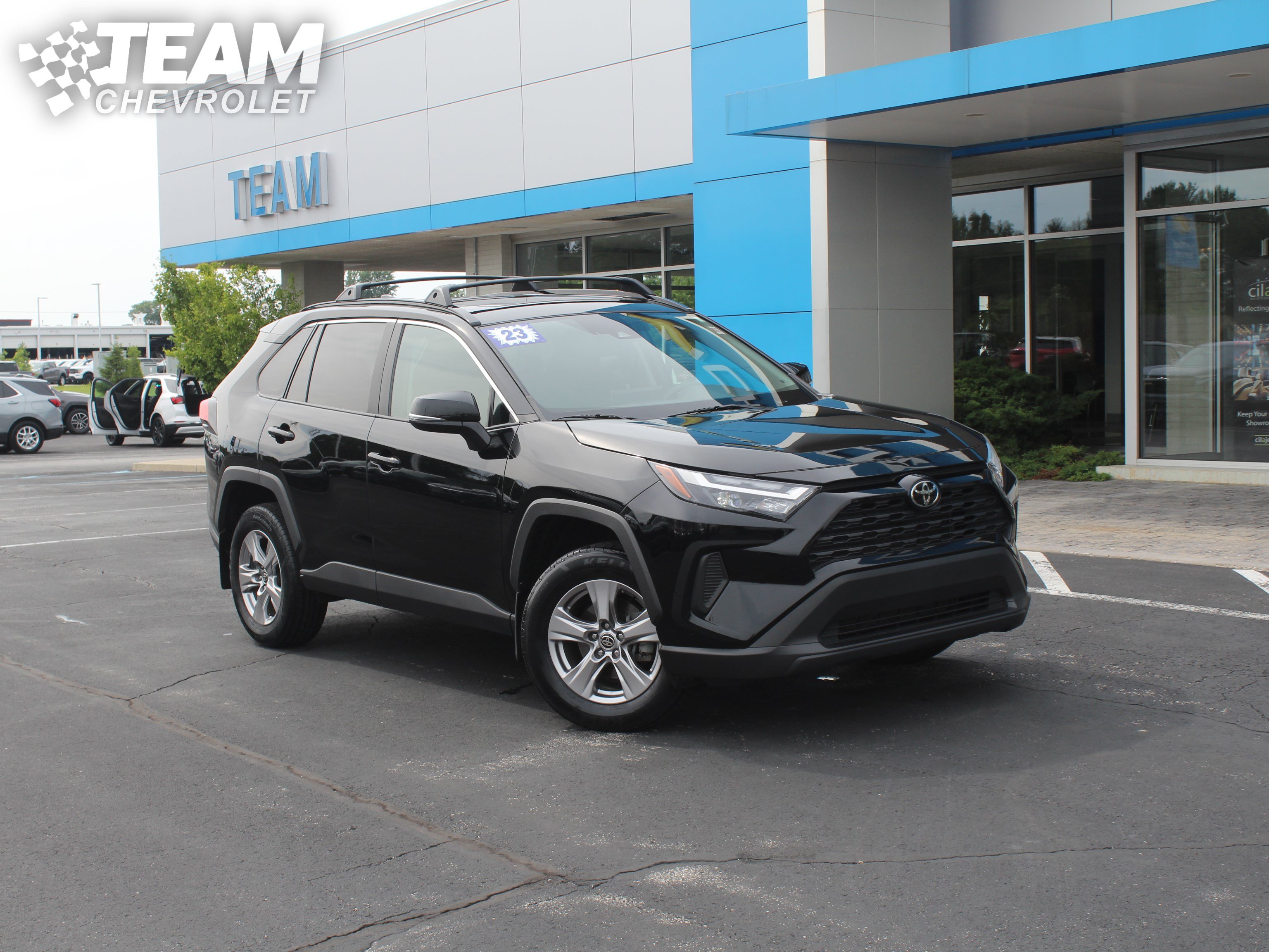 Used 2023 Toyota RAV4 XLE w/ Convenience Package AWD/4WD image 2