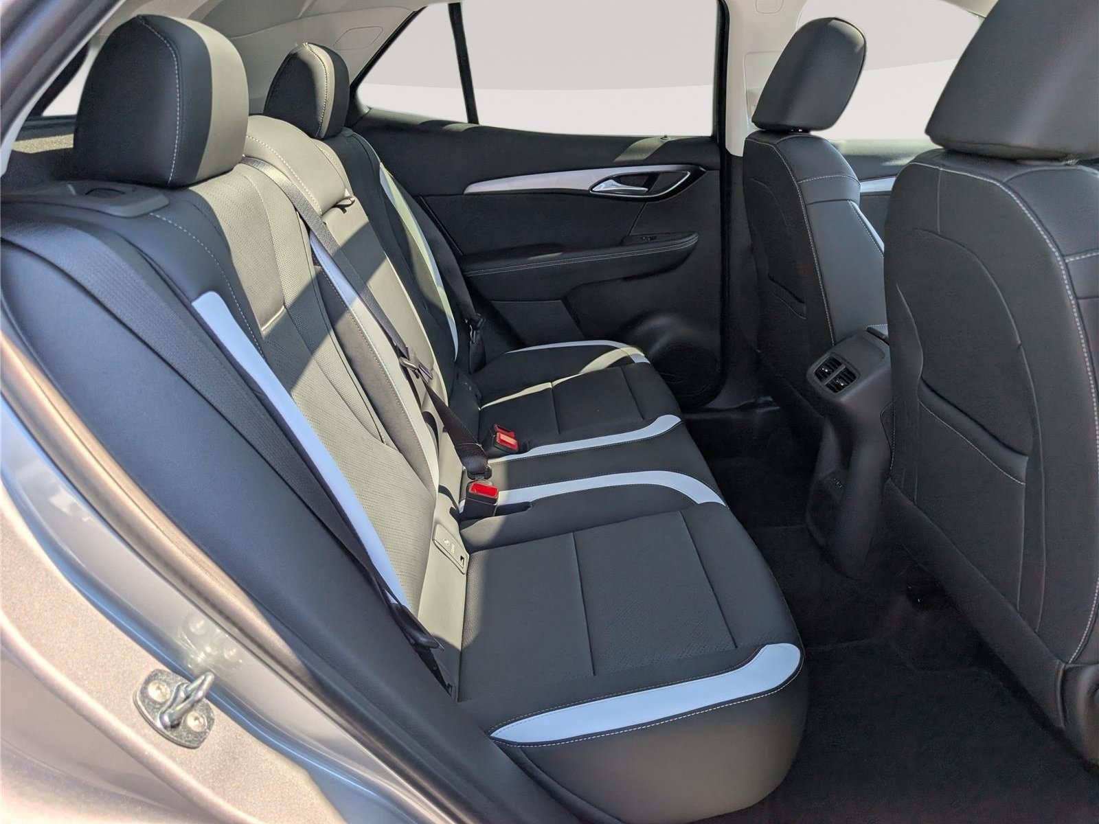 New 2026 Buick Envision Sport Touring AWD/4WD image 9