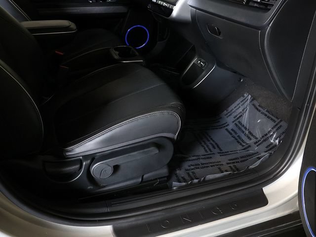 Used 2023 Hyundai Ioniq 5 SEL w/ Cargo Package RWD image 36
