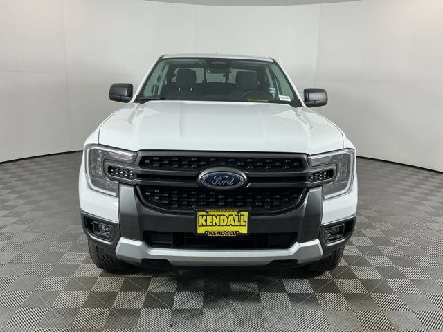 Used 2025 Ford Ranger XLT w/ Advanced Towing Package AWD/4WD image 2
