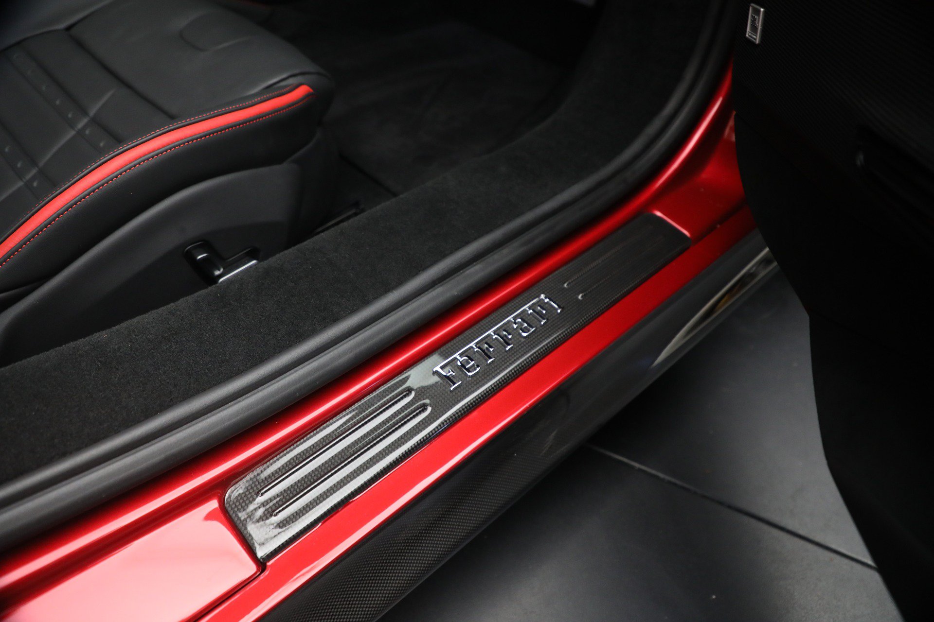 Certified 2024 Ferrari SF90 Spider AWD/4WD image 23