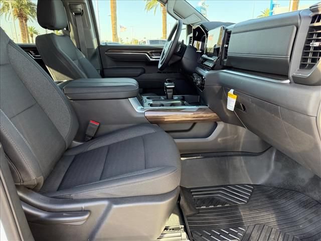 Certified 2026 Chevrolet Silverado 1500 LT Trail Boss AWD/4WD image 12