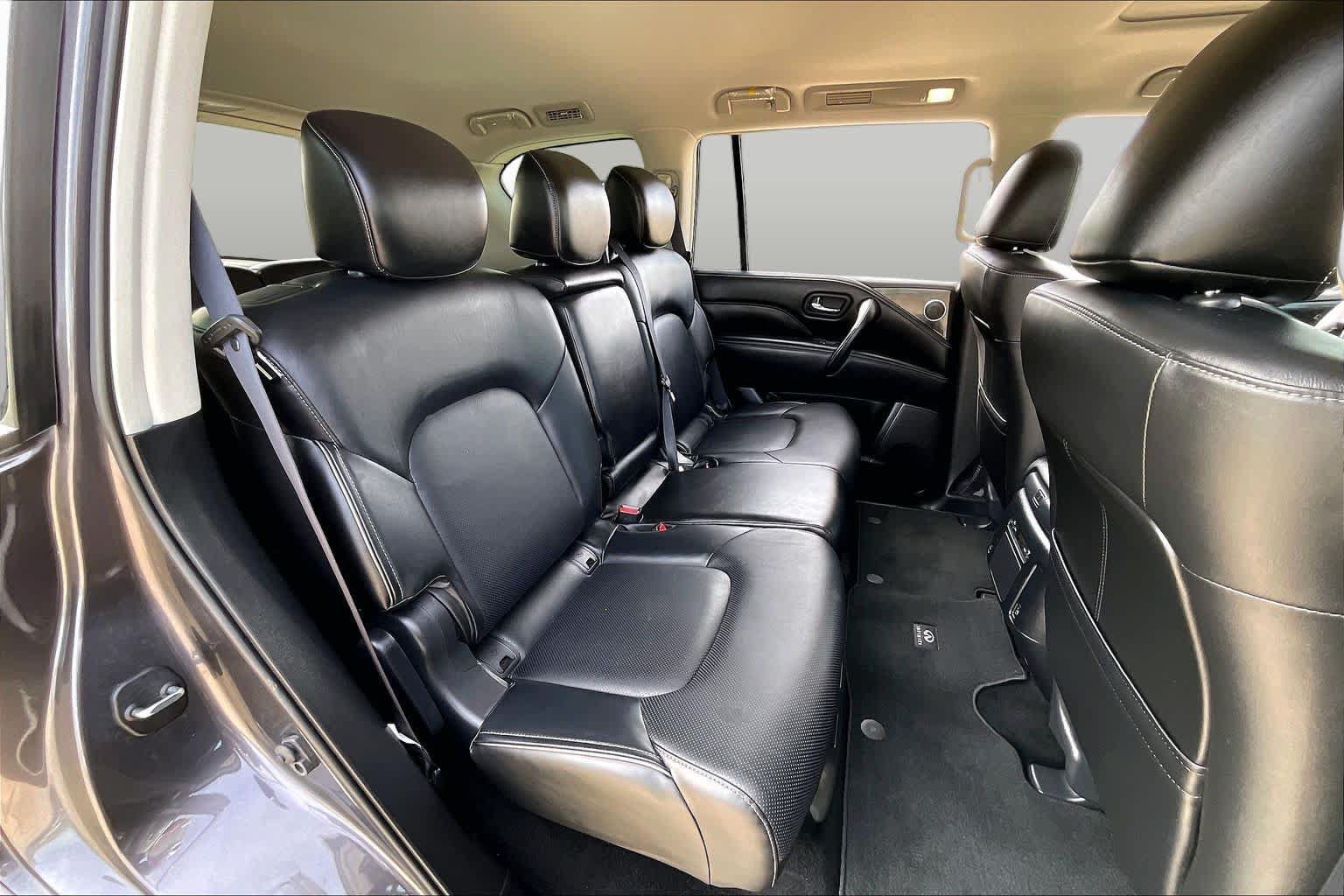 Used 2023 INFINITI QX80 Luxe w/ Cargo Package RWD image 20