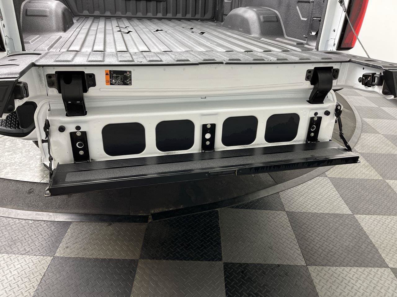 Certified 2026 GMC Sierra 2500 Denali AWD/4WD image 37
