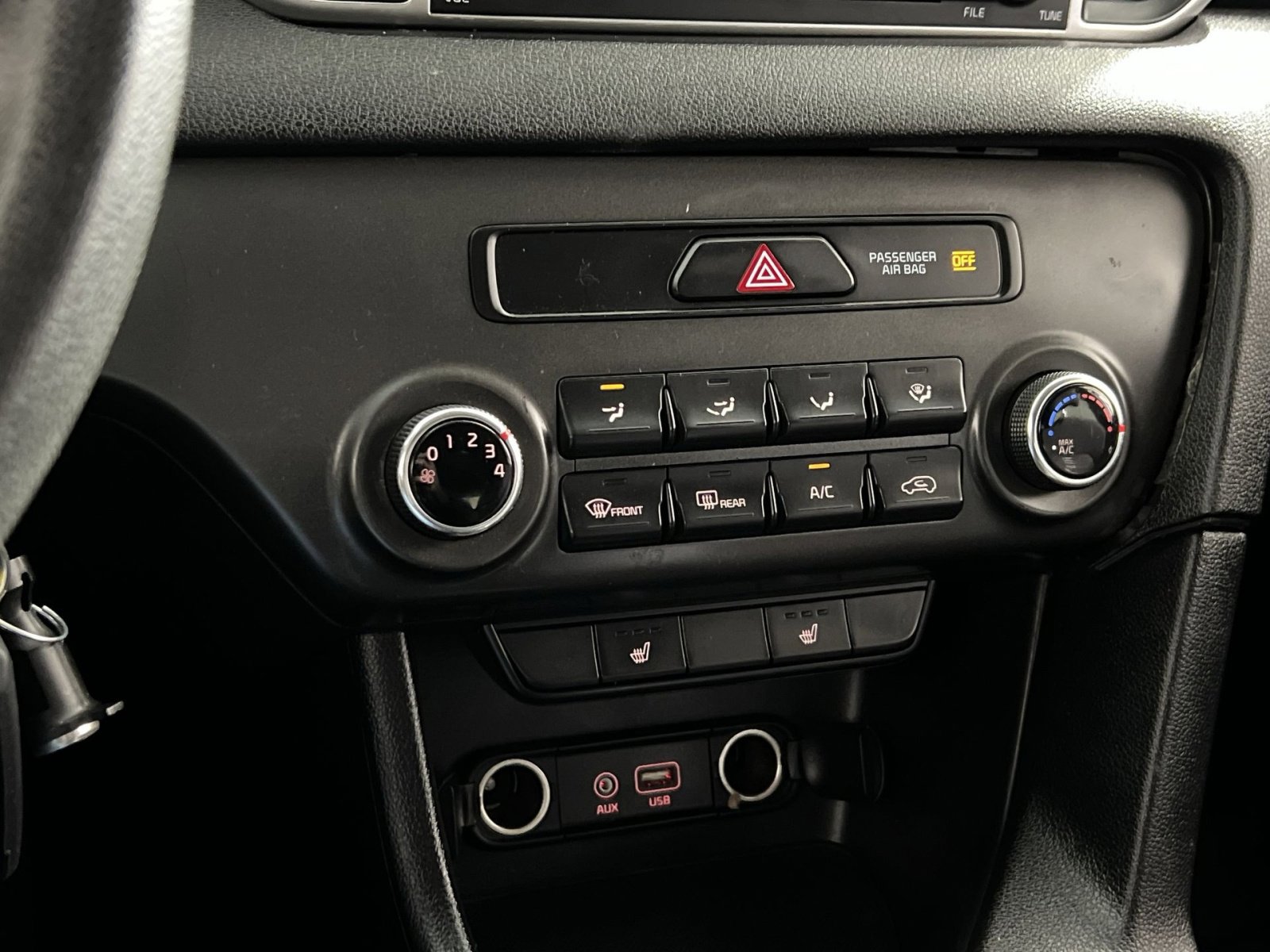 Used 2017 Kia Sportage LX w/ LX Popular Package image 19