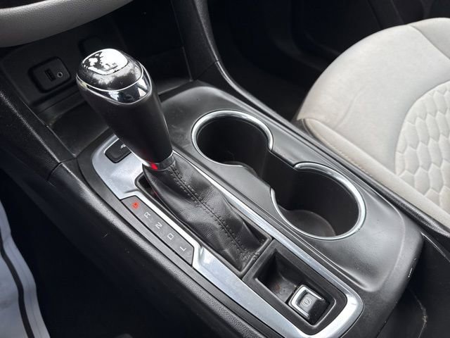 Used 2018 Chevrolet Equinox LT image 14