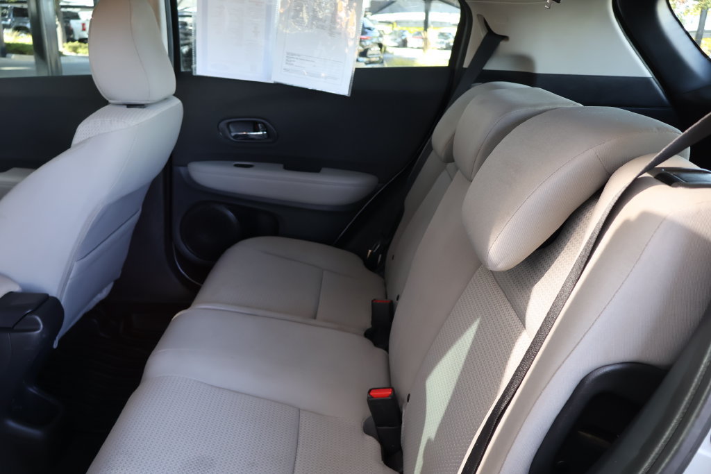 Used 2022 Honda HR-V LX image 41