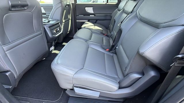 New 2026 Ford Expedition Max Active AWD/4WD image 17