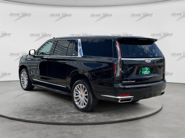 Used 2024 Cadillac Escalade ESV Premium Luxury w/ LPO, Floor Liner Package AWD/4WD image 6