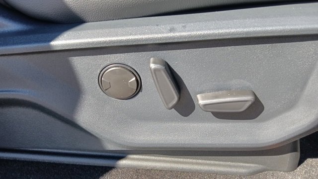 New 2026 Ford F350 Lariat image 33