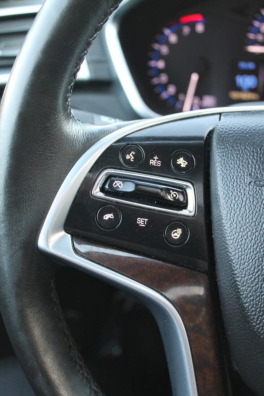 Used 2016 Cadillac SRX Performance w/ Driver Awareness Package image 28