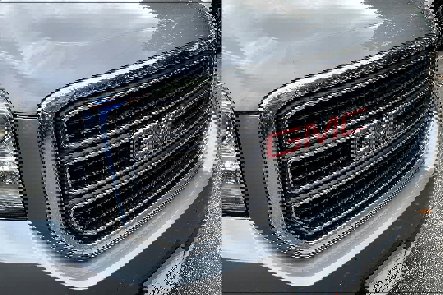 Used 2020 GMC Yukon SLT image 30