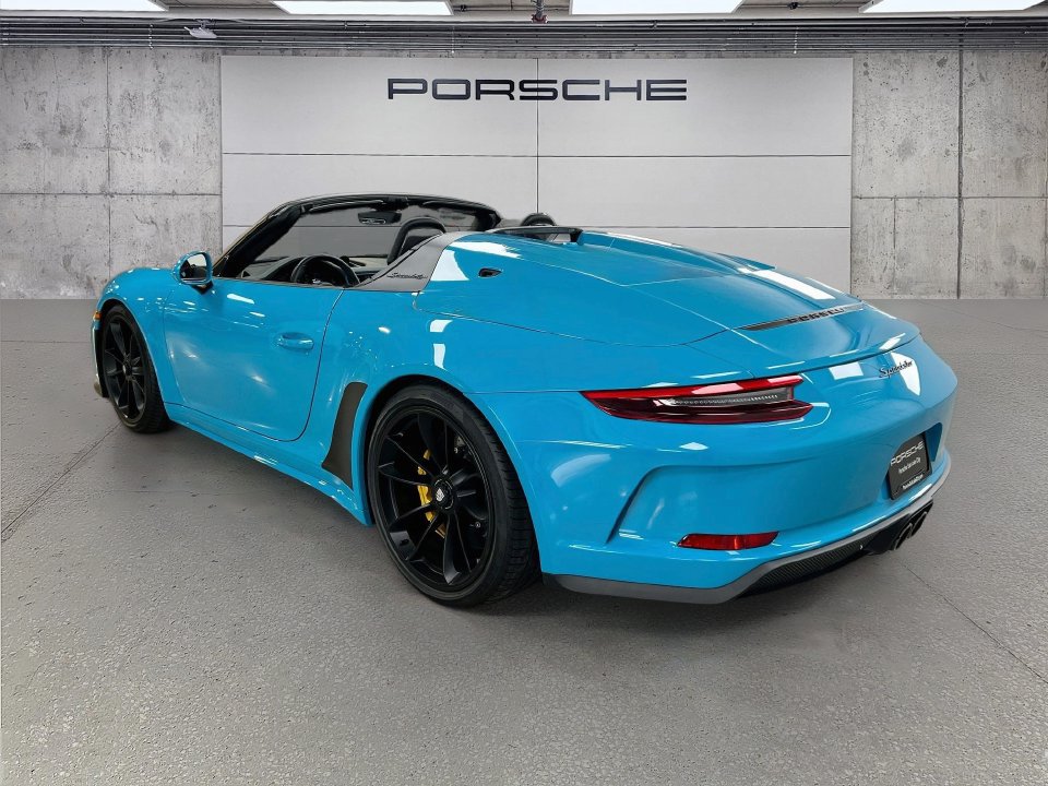 Certified 2019 Porsche 911 Speedster RWD image 3