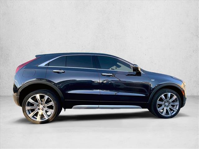 Used 2023 Cadillac XT4 Premium Luxury w/ Enhanced Visibility Package image 5