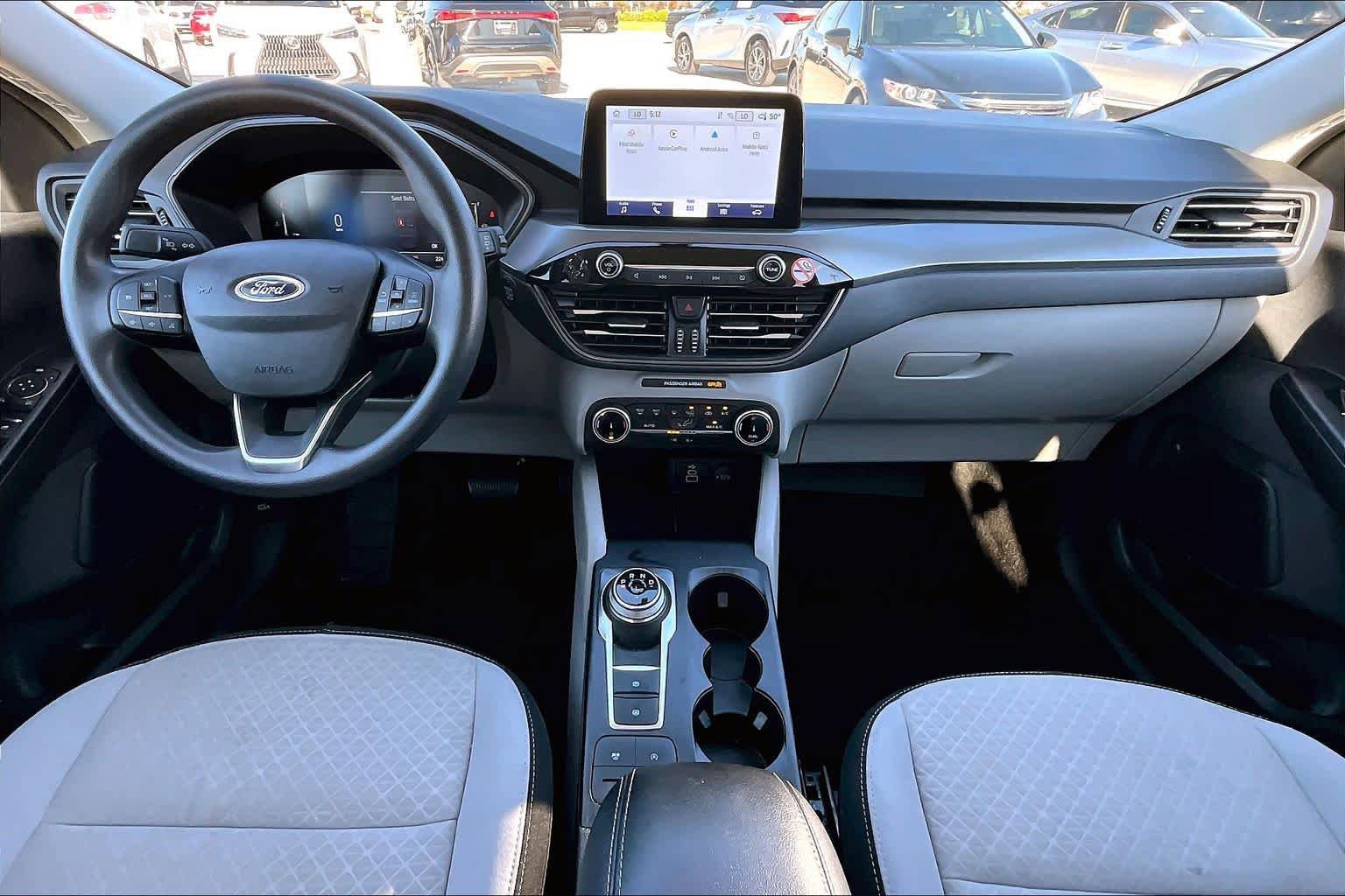 Used 2025 Ford Escape Active AWD/4WD image 16