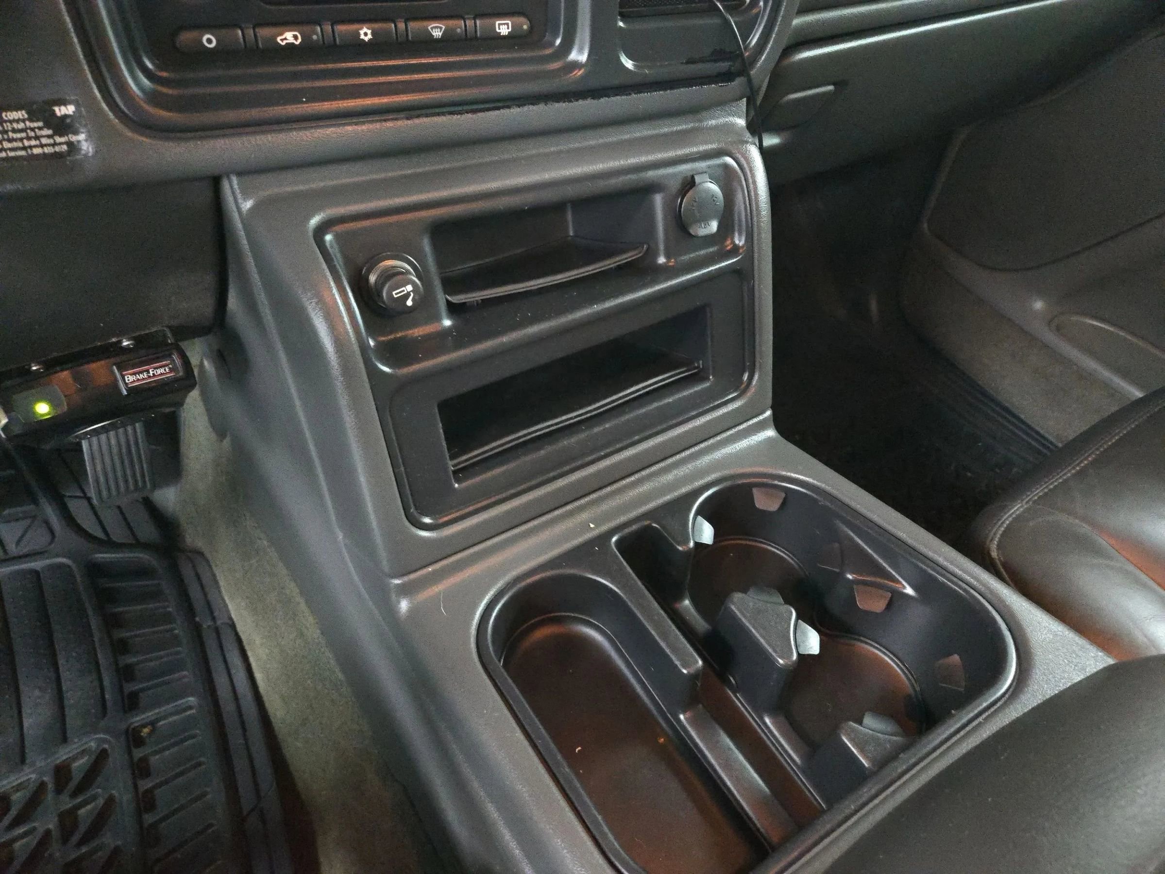 Used 2004 Chevrolet Silverado 2500 LT image 14