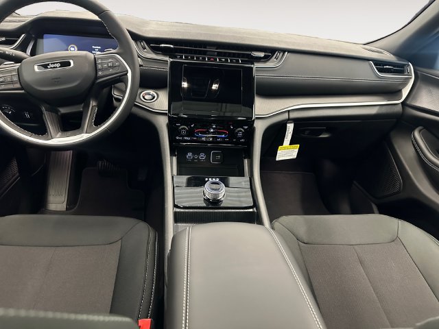 New 2026 Jeep Grand Cherokee Laredo X AWD/4WD image 10