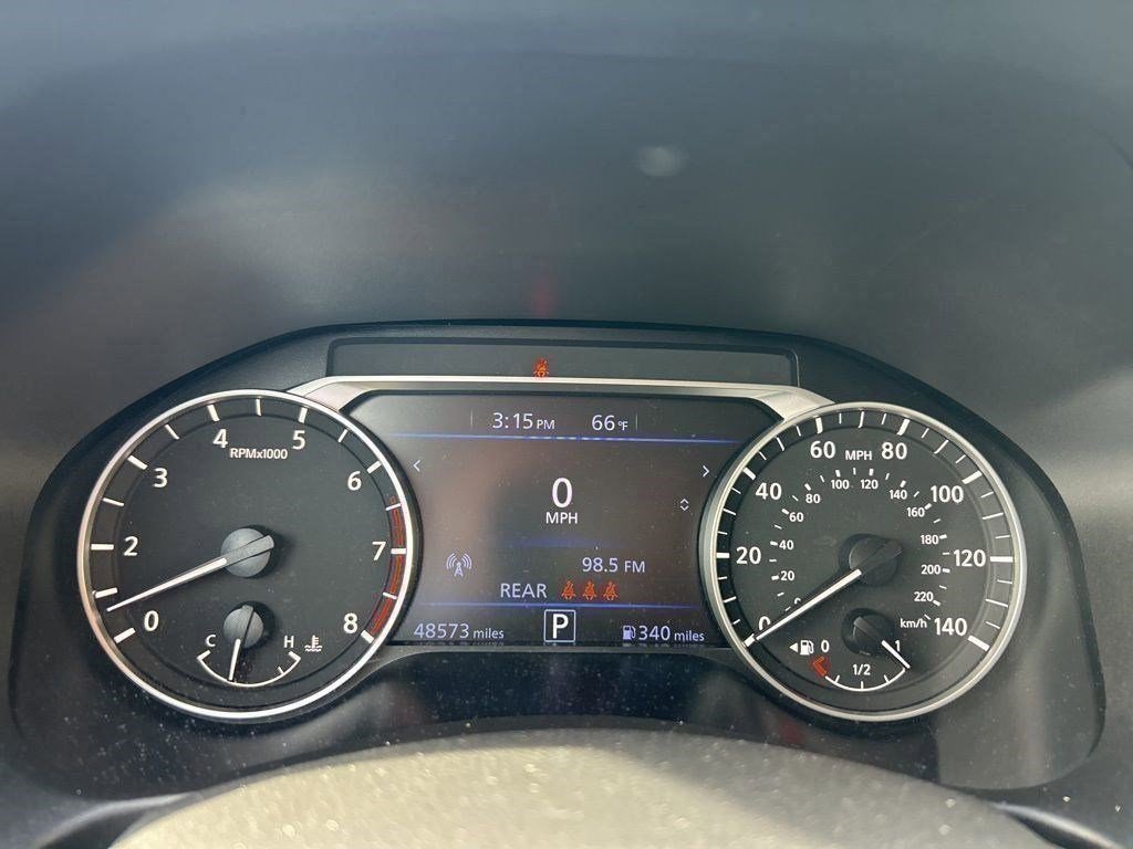 Used 2024 Nissan Altima 2.5 SV image 10