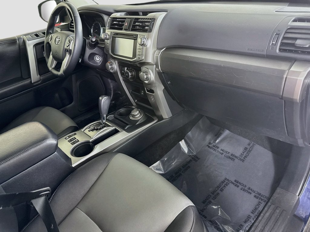 Used 2015 Toyota 4Runner SR5 Premium AWD/4WD image 31