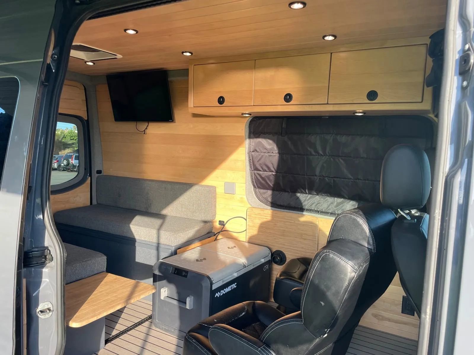 Used 2021 Mercedes-Benz Sprinter 2500 image 16