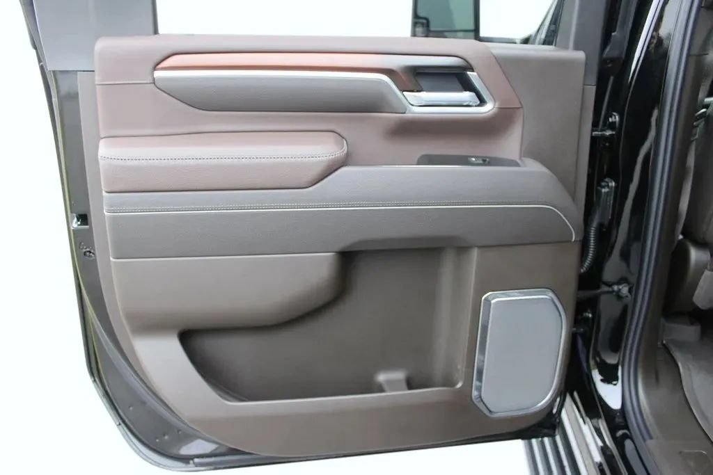 New 2026 GMC Sierra 3500 Denali AWD/4WD image 28