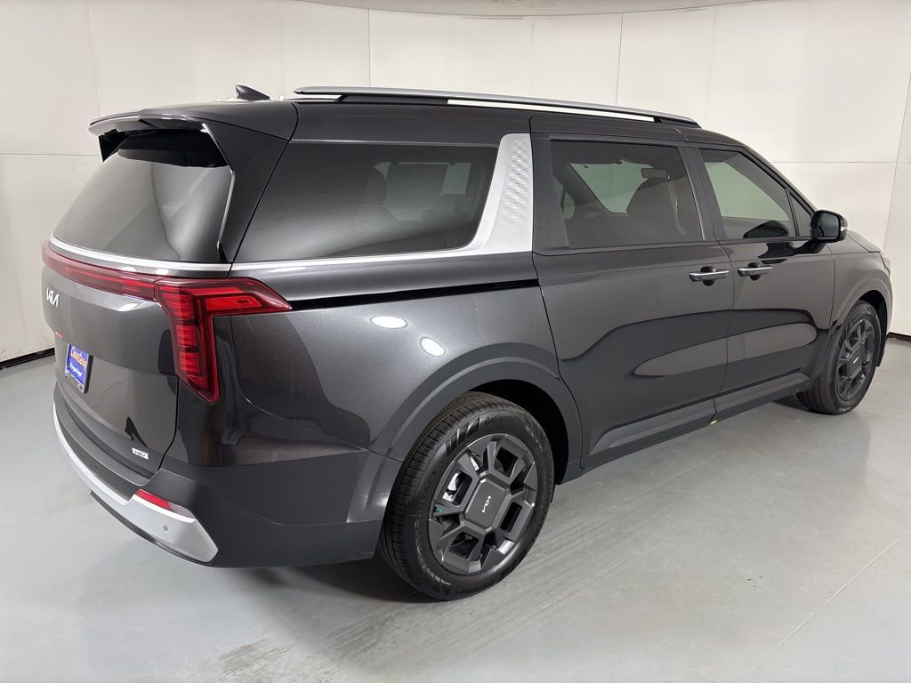 New 2026 Kia Carnival EX image 8