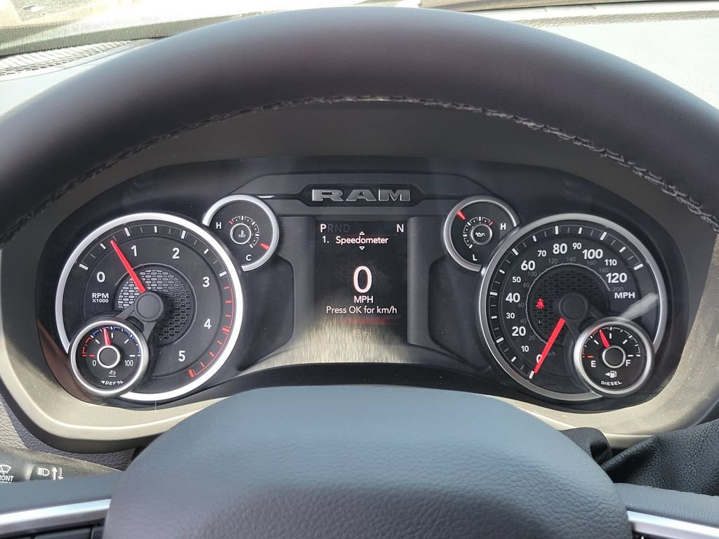 New 2026 RAM 2500 Big Horn AWD/4WD image 7