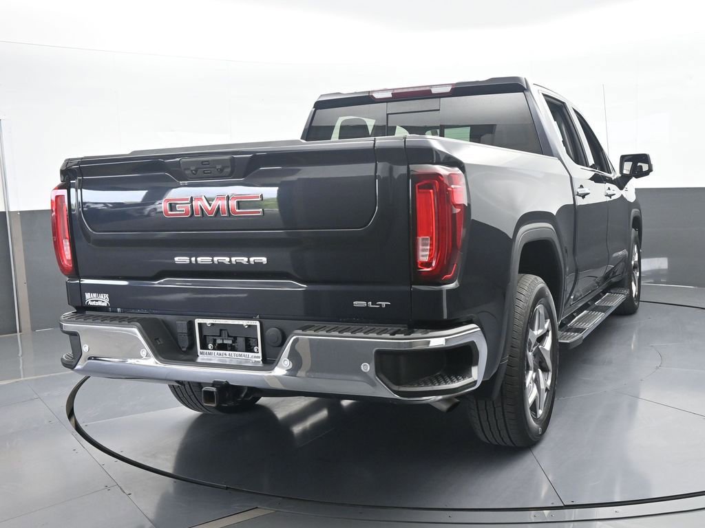 Used 2023 GMC Sierra 1500 SLT w/ SLT Premium Plus Package RWD image 5