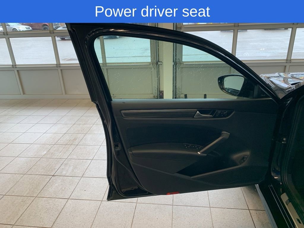 Used 2021 Volkswagen Passat 2.0T R-Line w/ Luggage Net & Mats Package image 12