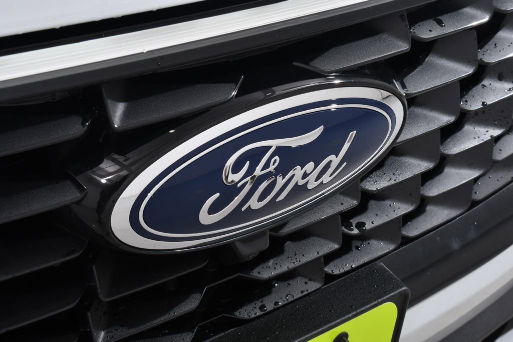 New 2025 Ford Escape SE w/ PHEV Premium Package image 21