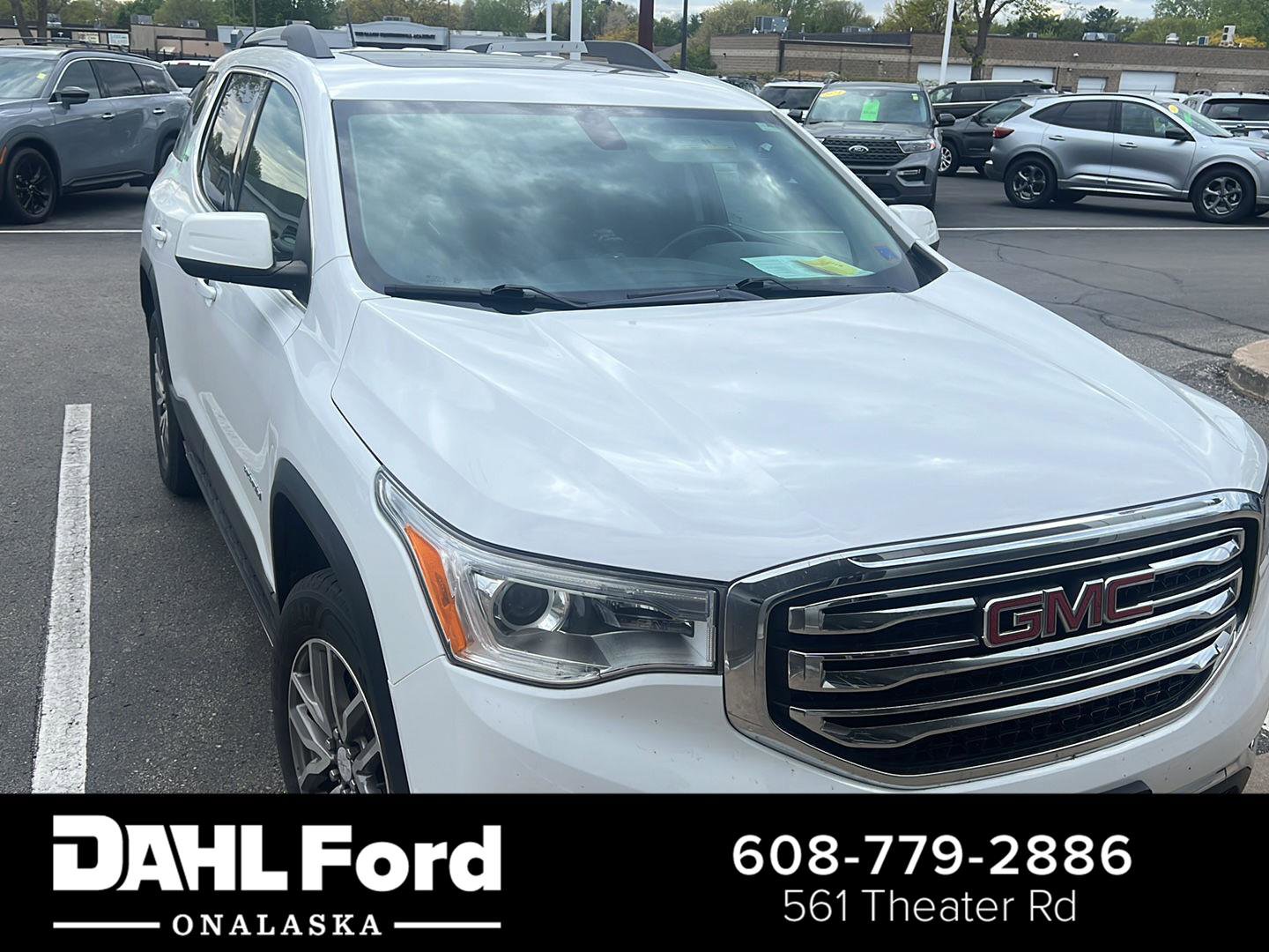 Used 2019 GMC Acadia SLE w/ GMC Pro Grade Package