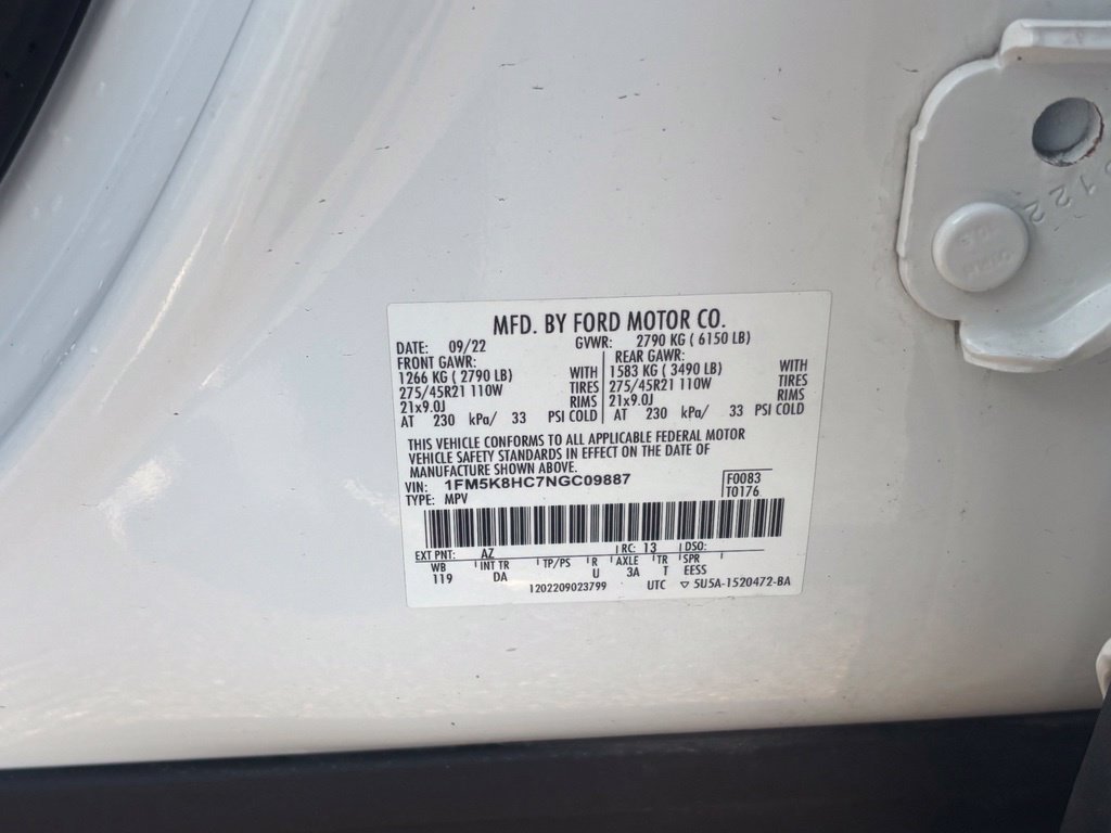 Certified 2022 Ford Explorer Platinum w/ Equipment Group 601A AWD/4WD image 52